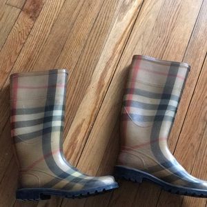 Burberry Rainboots